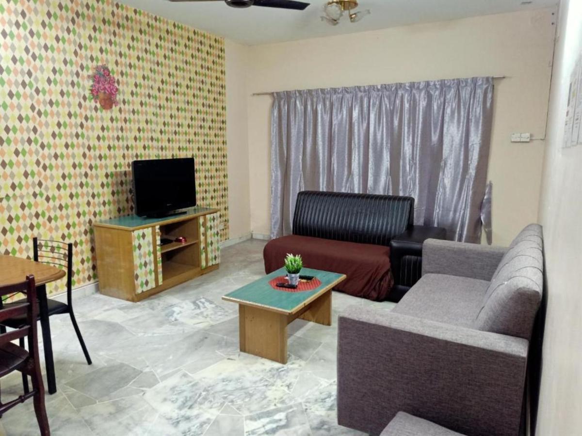 Oyo Homes 90499 Marina View Villas Петалинг Джая Екстериор снимка